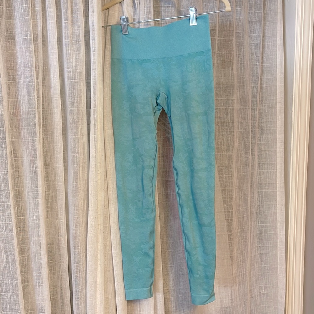Gymshark cameo leggings